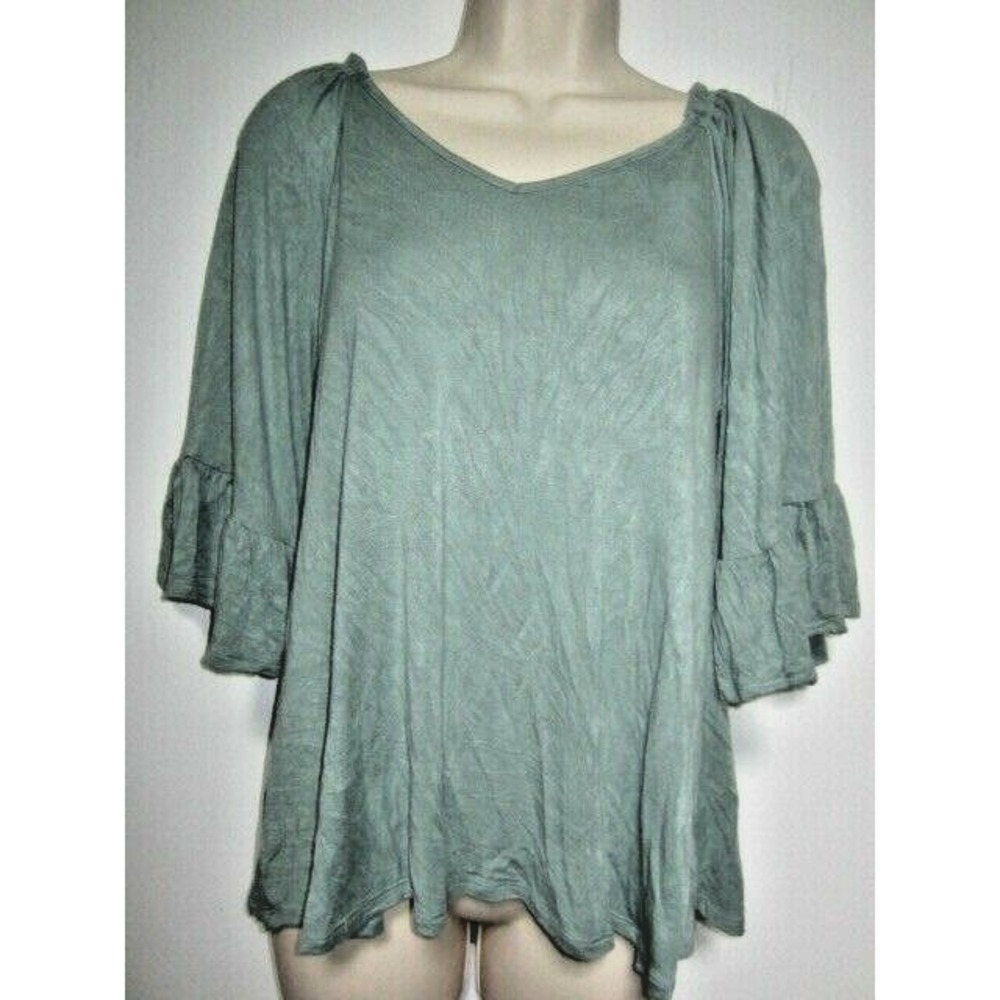 Women's BOBEAU Seafoam Green Ruffle Sleeve Top Small